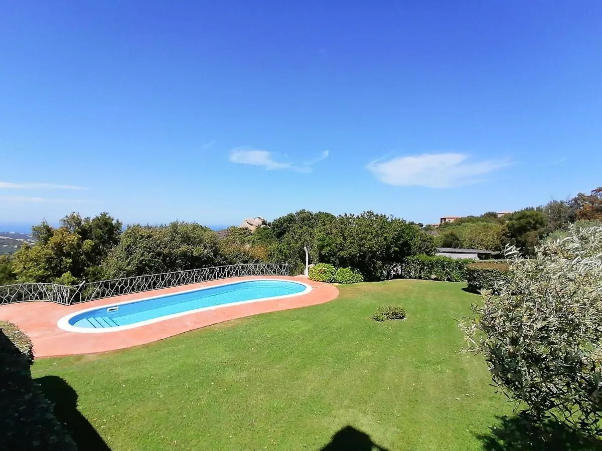 Casa de Férias La Residenza Del Golf Vila Porto Cervo Itália