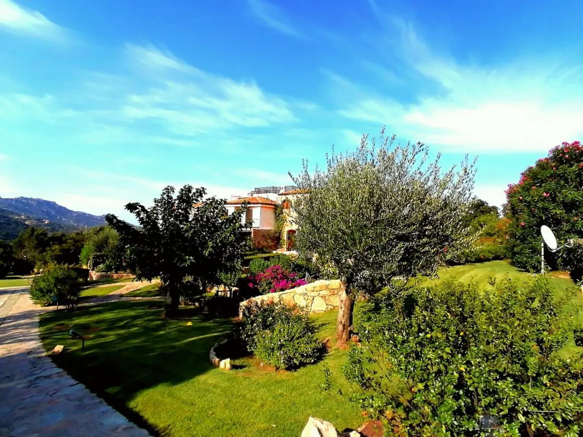 La Residenza Del Golf Villa Porto Cervo 0*,